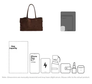 Detailweergave van grote donkerbruine suède tote bag die hoge capaciteit voor items toont