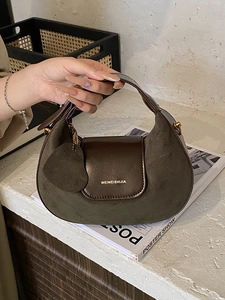 Fashion Faux Suede Smooth Leather Patchwork Half Moon Handbag With Heart Pendant Retro Hobo Crossbody Bag For Women Daily Shoulder Bag