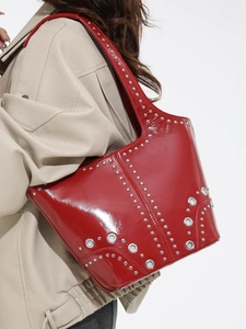 Sac Seau de Mode pour Femmes en Cuir PU Fourre-Tout Sac à Épaule Punk Rock Œillets Métalliques Sac Sous le Bras