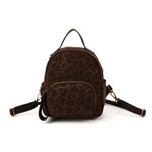 Mini-Rucksack mit Leopardenmuster für Damen mit Fronttasche und Gold-Hardware