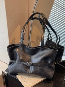 Grand Sac Cabas en Cuir PU pour Femmes Décoration de Boucle Vintage Sac à Bandoulière Commuter Sac à Main Haute Capacité Mode