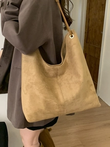 Large Capacity Faux Suede Tote Bag Minimalist Hobo Shoulder Bag For Women Retro Chic Commuting Handbag Solid Color Versatile Bag