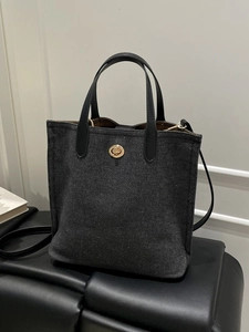 Sac Cabas en Denim pour Femmes Vintage Casual Sac à Main Avec Fermoir en Métal Doré Poignée en Cuir PU Sac à Bandoulière