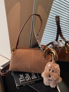 Vintage Women Faux Suede Cylindrical Shoulder Bag Fashion Crossbody Handbag With Detachable Plush Pendant For Daily Commute