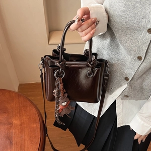 Borsa a Secchiello in Pelle PU a Cera d'Olio Retro per Donna Borsa a Tracolla Vintage Maillard Grande Capacità Pendolare Quotidiana