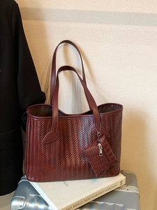 Sac Fourre-tout en Cuir PU Tissé pour Femmes Grande Capacité Sac à Épaule Avec Pochette Assortie Sac à Main Mode Décontracté