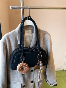 Large capacity vintage black frosted shoulder bag with plush charm and leather tassels