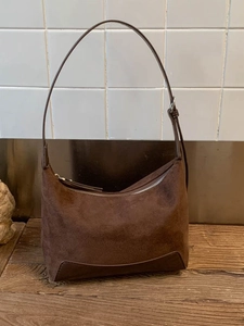 Retro brown suede hobo bag with adjustable strap and zipper closure for daily wear