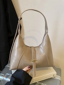 Women Retro PU Leather Underarm Bag Minimalist Half Moon Hobo Bag Adjustable Shoulder Bag Zipper Fashion Handbag Purse