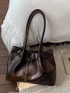 Women Large Capacity PU Leather Tote Bag Retro Leopard Print Shoulder Bag With Charm Urban Commuter Underarm Handbag