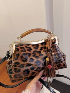 Sac de Docteur Imprimé Léopard en Cuir Verni pour Femmes Sac Bandoulière Vintage avec Fermoir Gland et Poignée en Résine Sac à Épaule