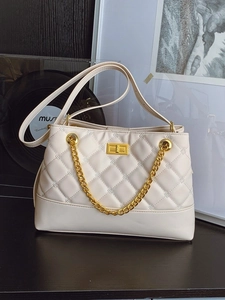 Women Quilted Crossbody Tote Bag PU Leather Gold Chain Adjustable Strap Rhombic Pattern Minimalist Commuter Shoulder Bag Handbag