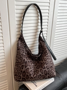 Women Vintage Leopard Print Suede Tote Bag Large Capacity Hobo Shoulder Bag With Adjustable Strap Fashion Daily Commute Bag