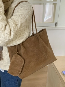 Retro brown large capacity matte suede tote bag with small pouch for daily commute