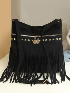 Sac Bandoulière Vintage en Daim Synthétique pour Femmes Style Bohème avec Glands et Rivets Sac à Main Grande Capacité