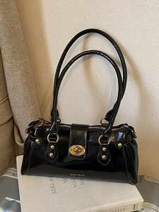 Modische Damen PU Leder Baguette Schultertasche Retro Minimalistisch Achseltasche Mit Bären Anhänger Für Den Täglichen Arbeitsweg