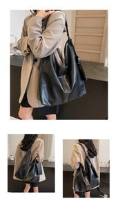 Vues détaillées du grand sac cabas noir en cuir souple avec pochette détachable