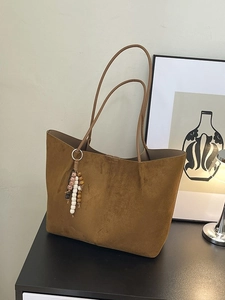 Retro brown suede tote bag with bohemian beaded tassel for office and casual commute