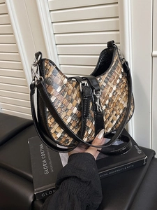 Vintage Colorful Woven PU Leather Shoulder Bag For Women Fashion Half Moon Hobo Bag With Adjustable Strap Casual Crossbody Handbag