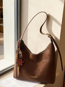 Minimalistische Damen PU Schultertasche Retro Hobo Eimertasche Mit Bärenanhänger Verstellbarem Riemen Fashion Unterarmtasche