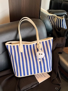 Large Capacity Striped Tote Bag Contrast Color Shoulder Bag With Plush Charm Fashion Casual Handbag For Women Daily Use