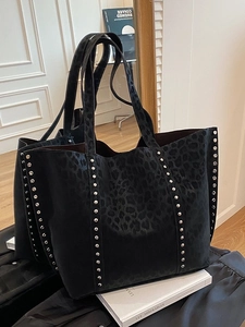 Large capacity leopard print tote bag with silver rivets and sleek black matte finish