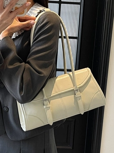 Chic cream-white oil wax leather baguette underarm bag with retro silver double buckles
