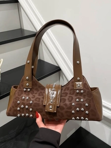 Vintage Rivet Underarm Bag For Women Retro Punk Style PU Leather Leopard Print Shoulder Bag Large Tote Hobo Handbag Fashion