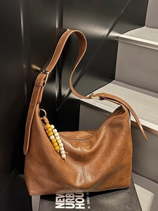 Vintage Women PU Leather Hobo Bag Large Capacity Shoulder Crossbody Bag With Retro Bead Decoration Commuter Bag