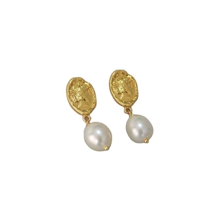 Vintage gold Queen cameo earrings with white freshwater pearl drops in Baroque style