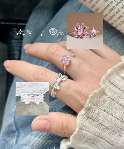 Détails des bagues en argent S925 avec nœud en zircon rose et motifs de trèfle