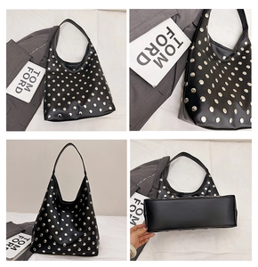 Vues détaillées d'un sac hobo noir avec rivets métalliques et base renforcée du sac