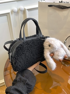 Women Sweet Plush Crossbody Bag Soft Faux Fur Handbag With Bunny Charm Decoration Winter Fashion Shoulder Bag For Daily
