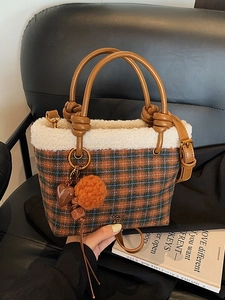Winter plaid plush bucket bag with brown leather strap and faux fur trim for women
