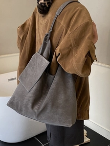 Grand sac cabas gris en daim avec pochette pour femme, sac à bandoulière hobo polyvalent