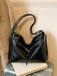 Retro black oil wax leather tote bag with white contrast stitching for commute