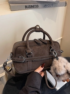 Vintage PU Leather Small Square Crossbody Bag For Women Urban Minimalist Handbag With Contrast Stitching Double Zipper Rabbit Pendant