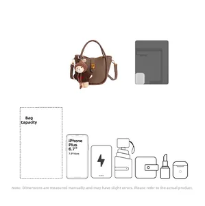 Sac seau marron avec charme d'ours et détails de capacité adaptés à l'iPhone Plus