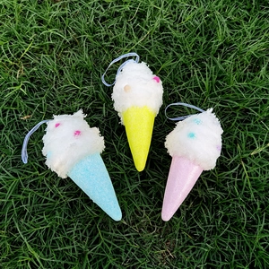 Lot de 3 suspensions de Noël en forme de cônes de glace colorés avec paillettes
