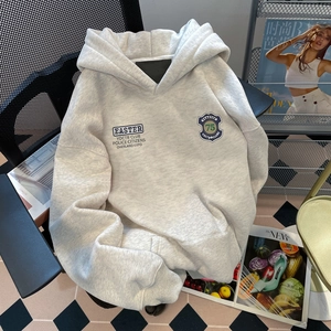 Sweat à capuche gris oversize avec imprimé badge vintage et broderie rétro
