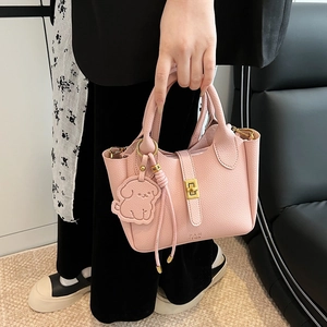 Borsa a Secchiello alla Moda in Pelle PU Grana Litchi per Donna Borsetta Urbana Minimalista con Ciondolo a Cane e Chiusura a Girevole Dorata