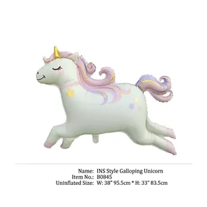 Ballon licorne en aluminium vert mat avec motifs d'étoiles pour décor de fête