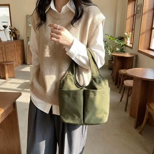 Fashionable army green nylon tote bag with multi-pockets for casual commute style