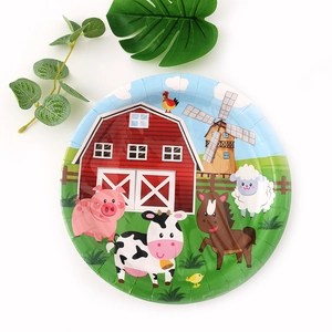 Cartoon farm animals disposable paper plate with cow and barn for kids birthday party