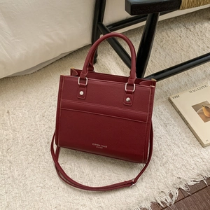 Sac Fourre-Tout pour Femmes en Cuir PU Mode Minimaliste Imprimé Lettres Sac Bandoulière Grande Capacité Navette