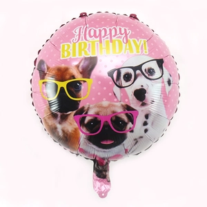 Ballon chien rose à pois pour fête d'anniversaire avec texte Happy Birthday et chiots
