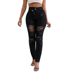 Jean skinny noir taille haute pour femme avec fermeture croisée asymétrique et déchirures