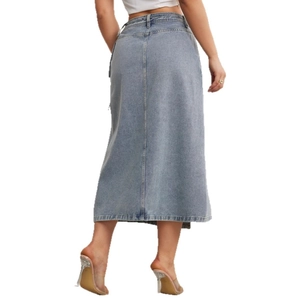 Jupe mi-longue élégante en jean à taille haute avec fente et délavage vintage bleu clair