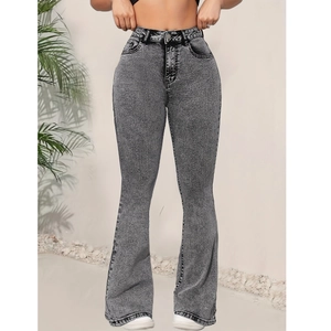 Jean évasé gris à taille haute pour femme en denim extensible avec coupe amincissante