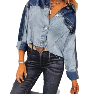 Short patchwork denim jacket with raw hem and long sleeves for a trendy streetwear look